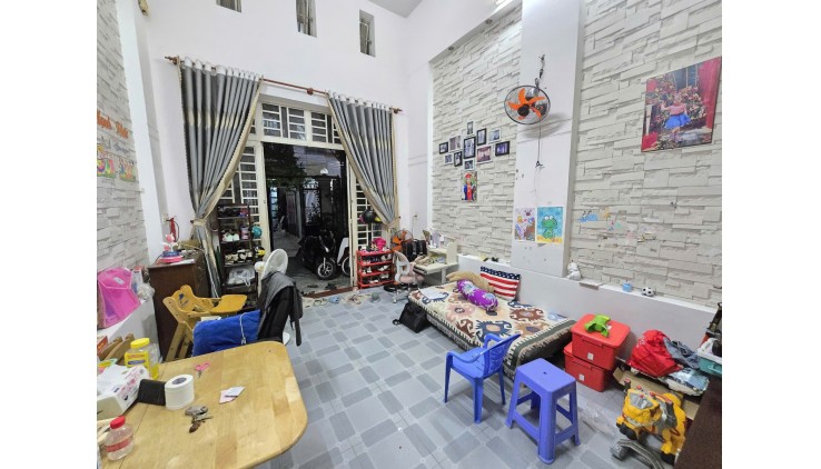 HXH Hiệp Bình Chánh - 3 TẦNG - 64m2 - KHÔNG QUY HOẠCH - SỔ A4 - ĐẦY ĐỦ CÔNG NĂNG - DÂN TRÍ CAO.